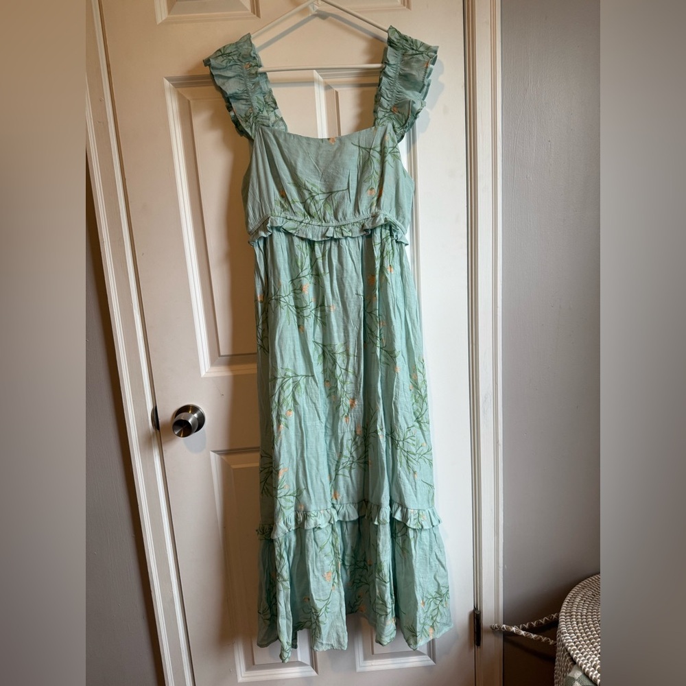 NWT Boutique Floral Green Sleeveless Dress